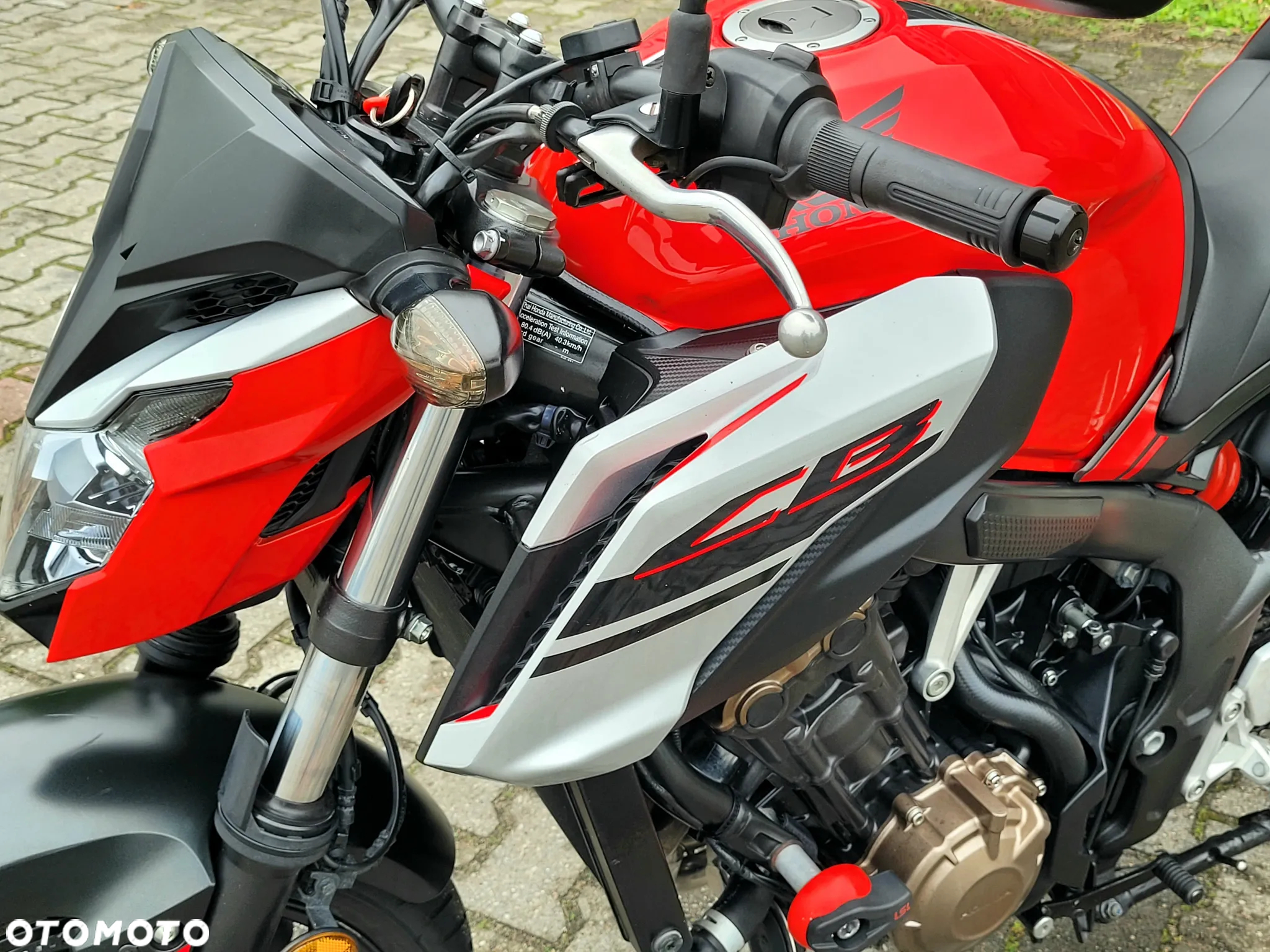 Honda CB - 15