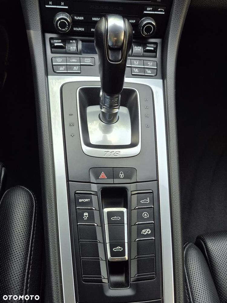 Porsche 718 Boxster PDK - 16