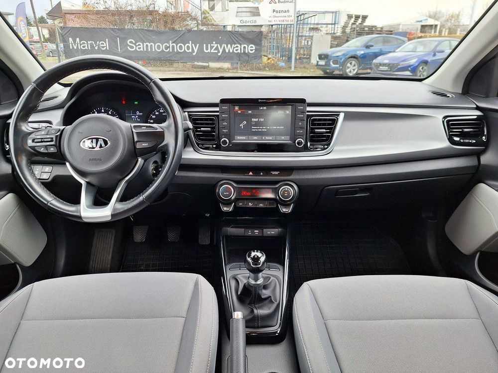Kia Rio 1.2 L - 25