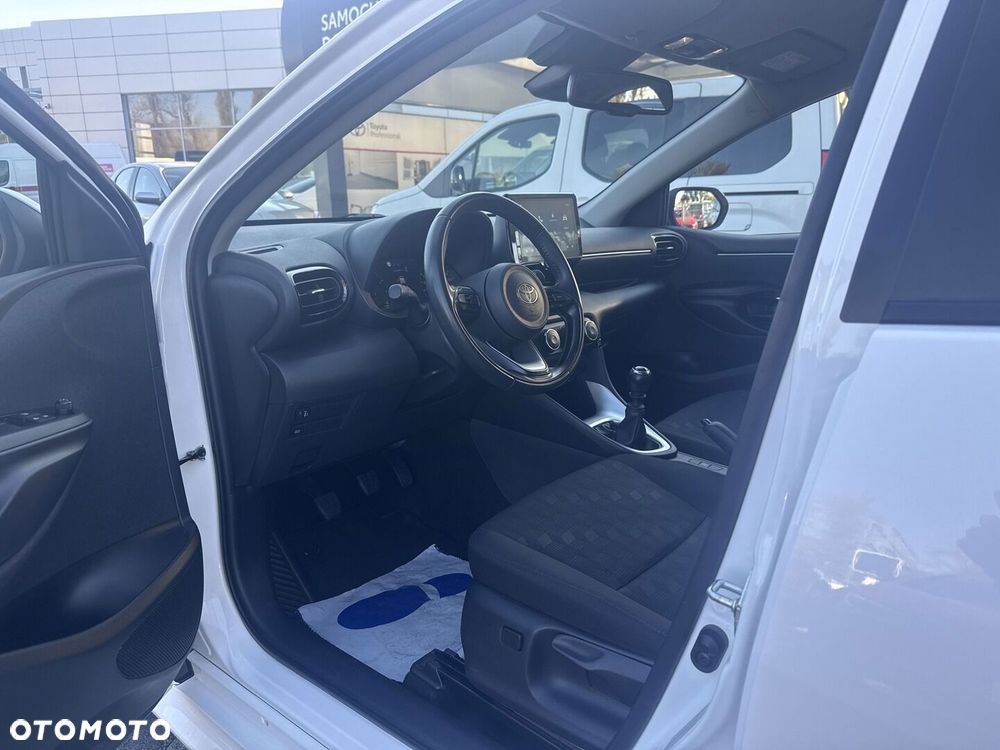 Toyota Yaris 1.5 Comfort - 14