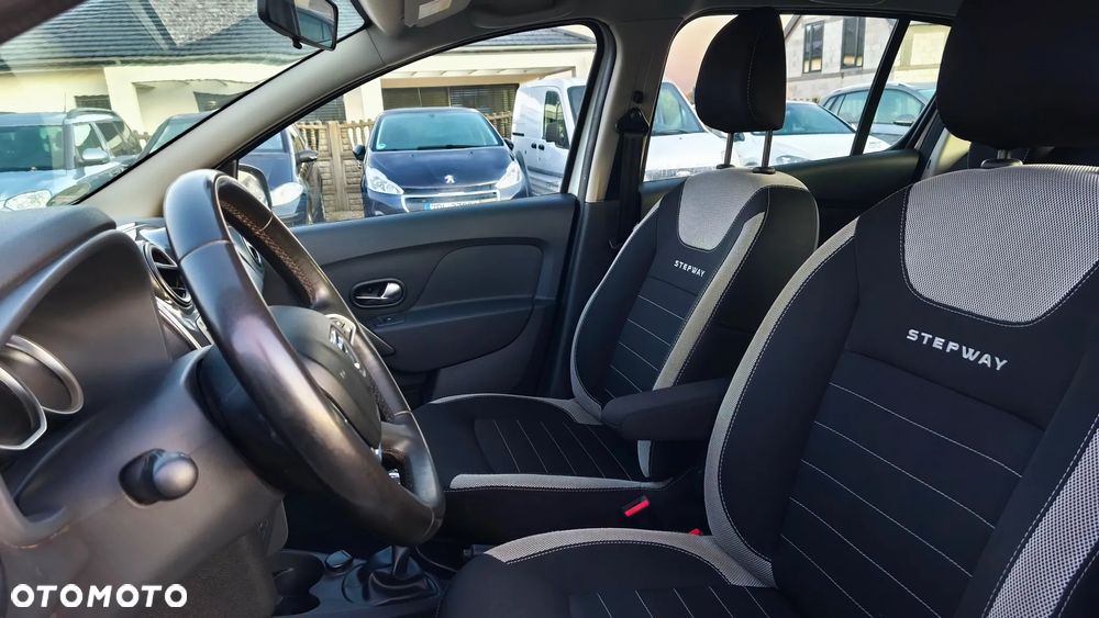 Dacia Sandero Stepway 0.9 TCe Laureate S&S Easy-R - 19