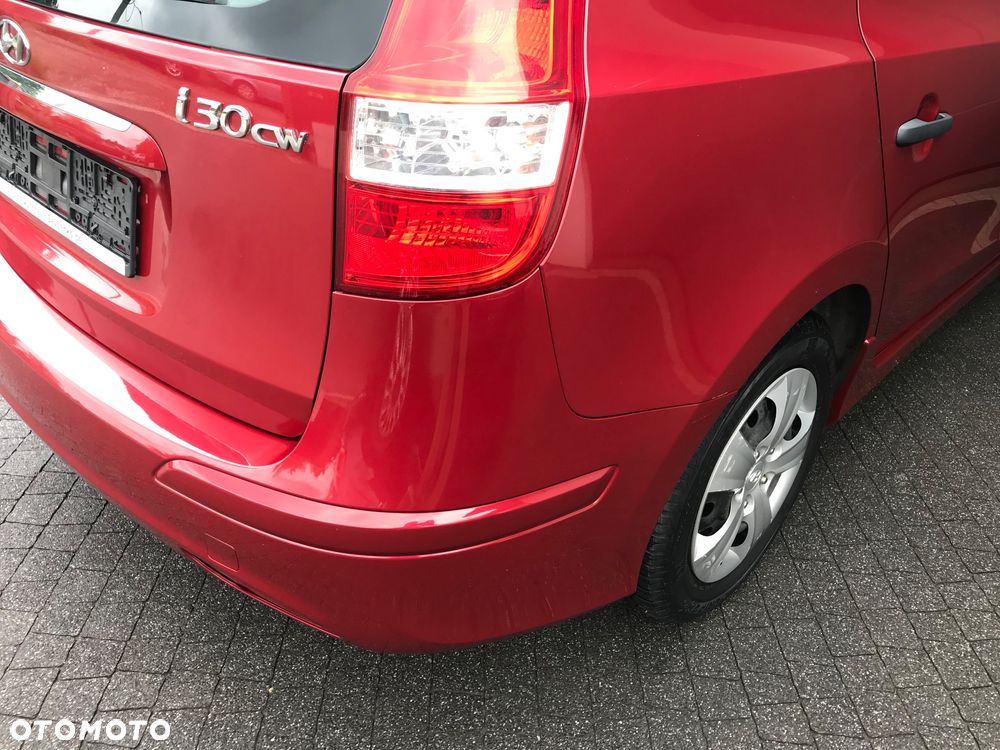 Hyundai i30 i30cw 1.4 UEFA EURO 2012 Edition - 30