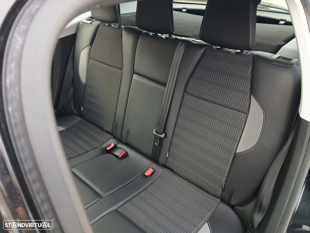 Peugeot 2008 1.5 BlueHDi Active - 11