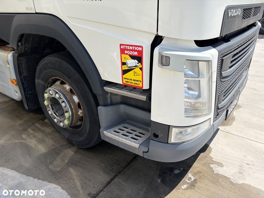 Volvo Fm 460 6X2 + Schwarzmuller Tpa 2/E - 37
