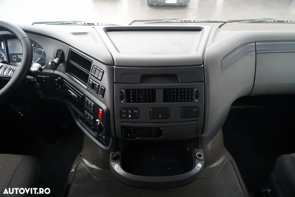 DAF XF 480 / LORA / LOHR / 16,5 M / 4 AUTOUTILE DE LIVRARE / 6 VEHICULE / AER CONDIȚIONAT PENTRU PARCARE / EURO 6 - 32