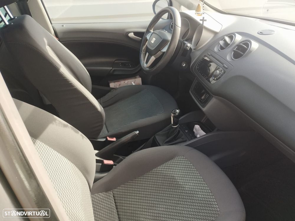SEAT Ibiza 1.2 12V Good Stuff - 11