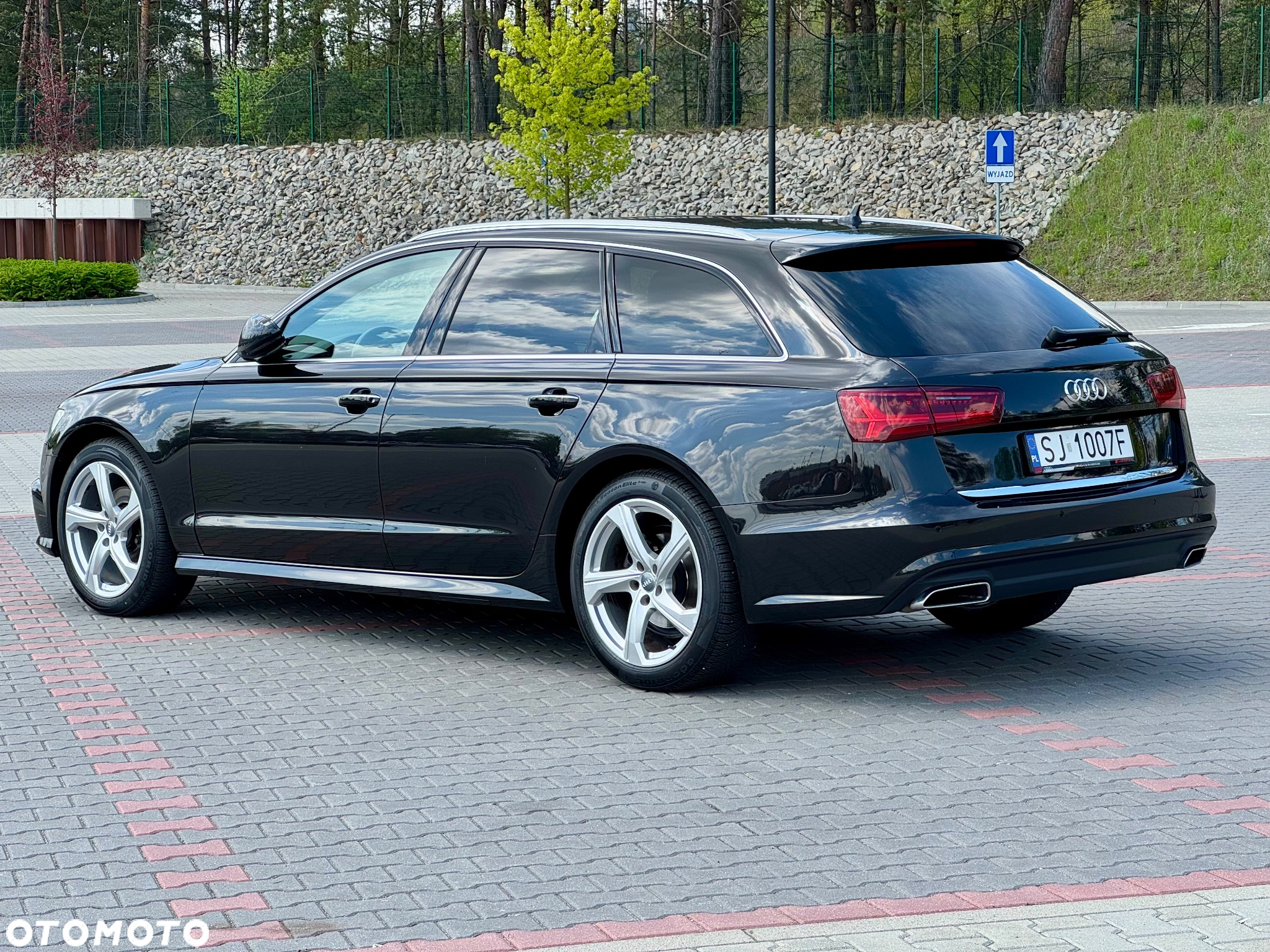 Audi A6 Avant 2.0 TDI Ultra S tronic - 5