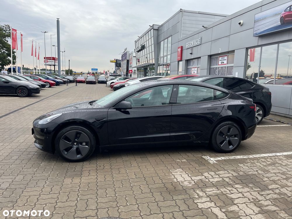 Tesla Model 3 Long Range RWD - 2
