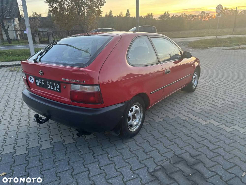 Toyota Corolla 1.4 XLi - 8