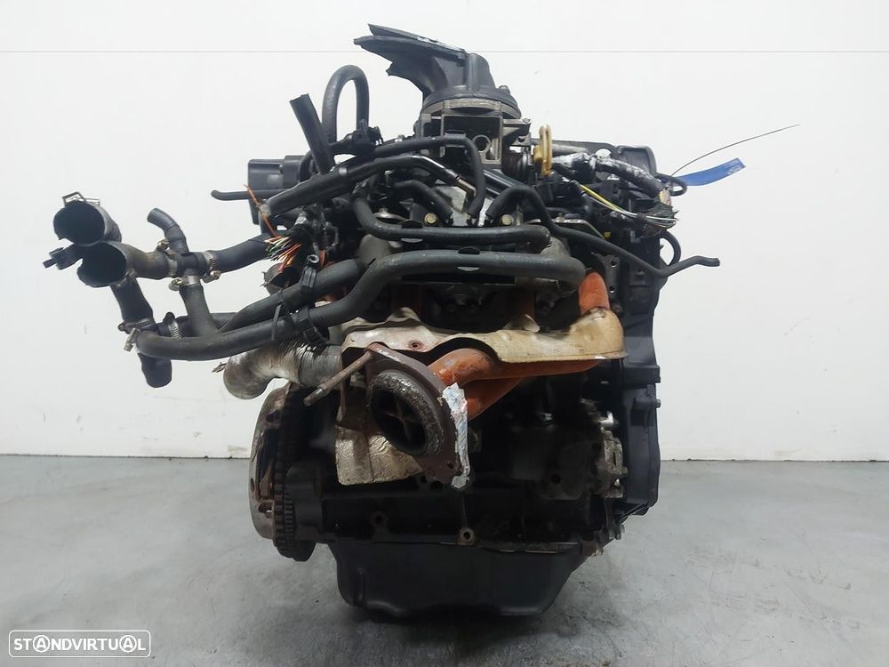 MOTOR COMPLETO RENAULT LAGUNA I 1995 - 8