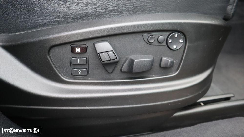 BMW X6 35 d xDrive - 28