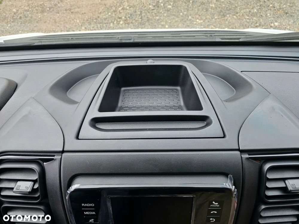 Opel MOVANO FURGON L3H2 2,2 140 KM - 15