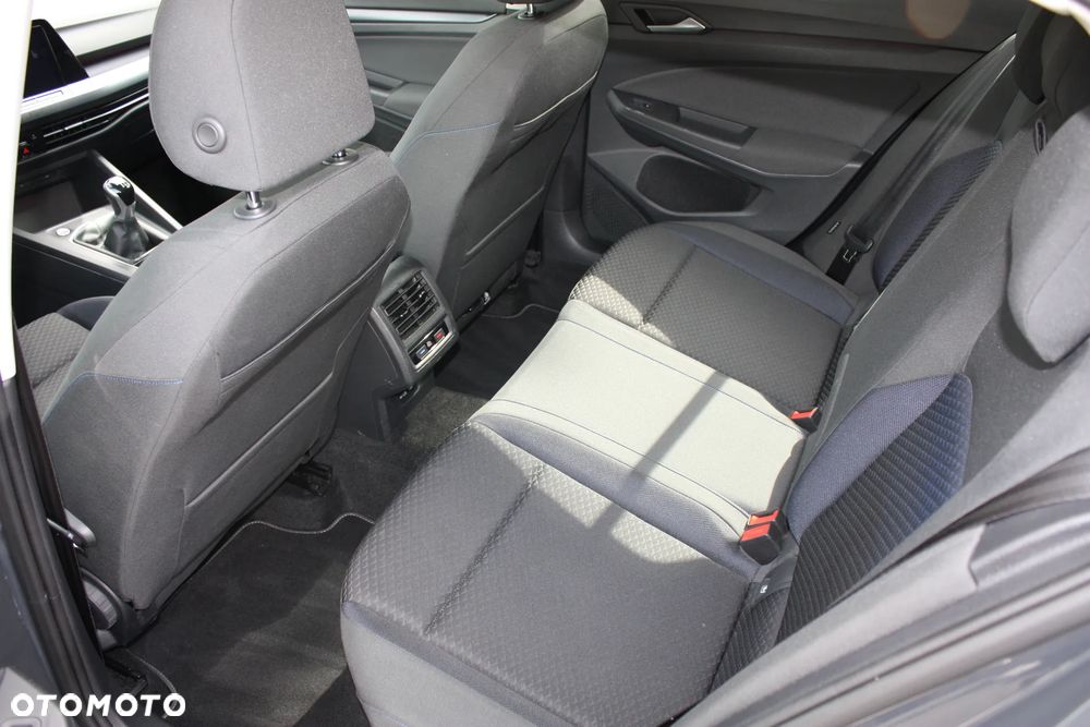 Volkswagen Golf 1.5 TSI OPF Style - 23