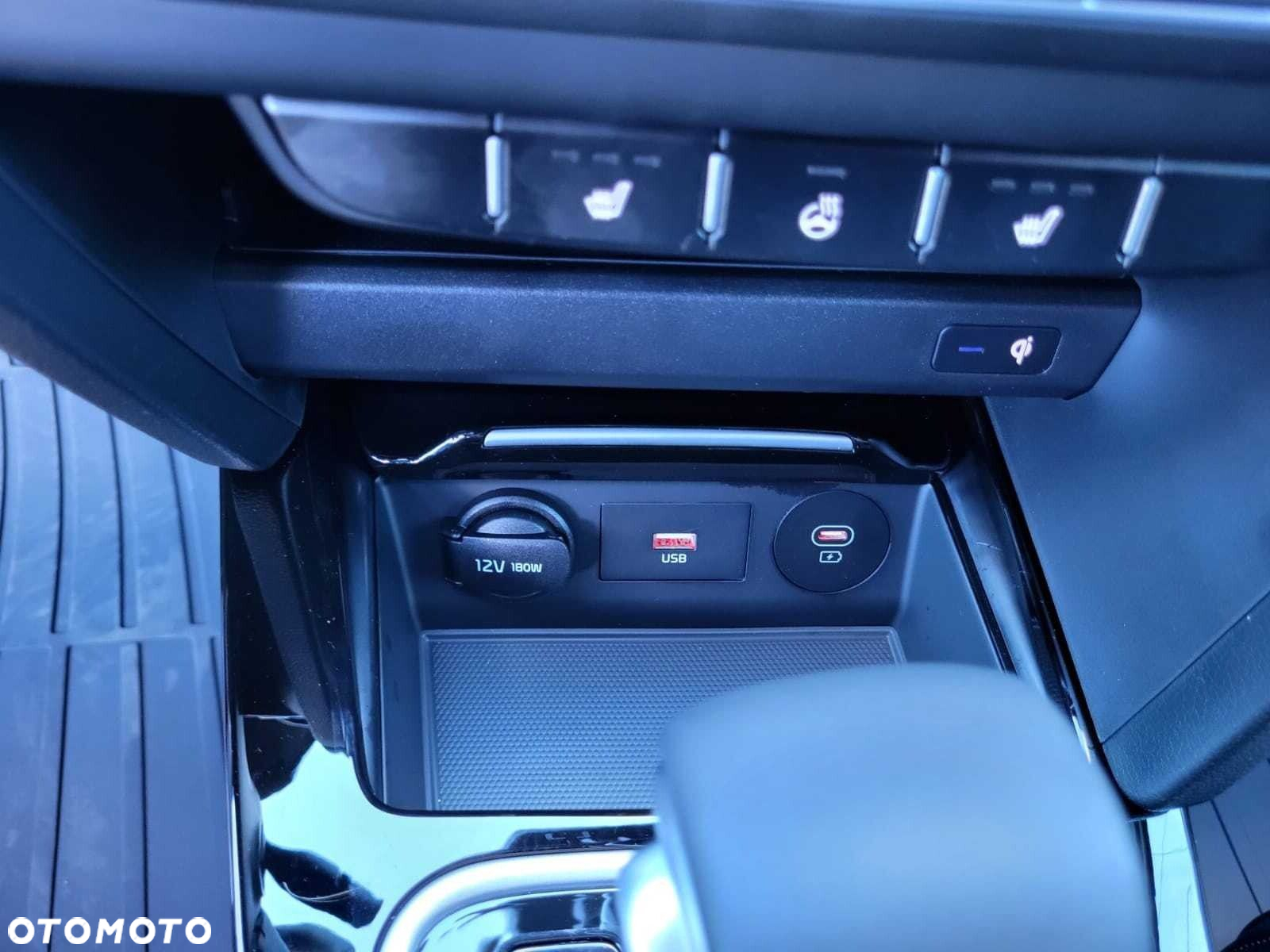 Kia XCeed - 18