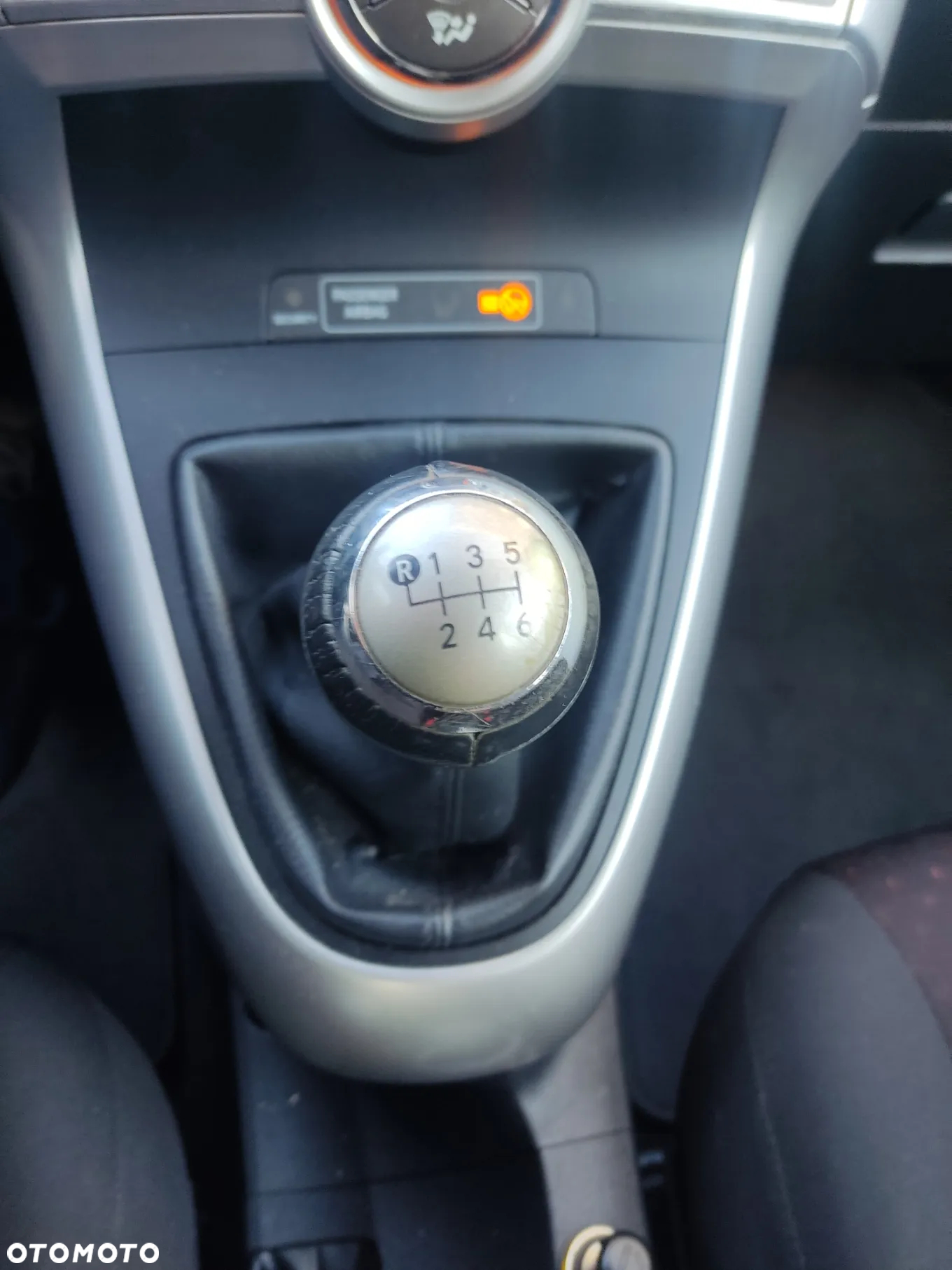 Toyota Verso 2.0 D-4D - 4