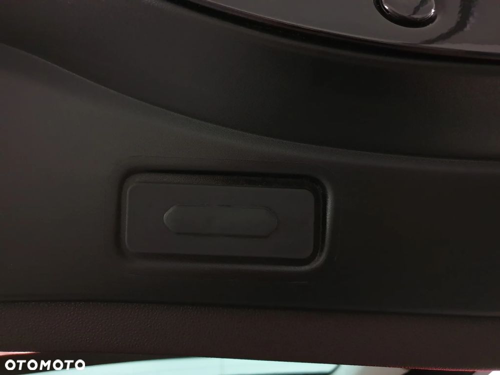 Renault Espace 1.6 dCi Energy Initiale Paris EDC 7os - 36