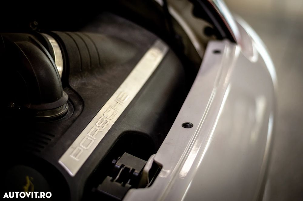 Porsche 911 Carrera S Tiptronic - 26