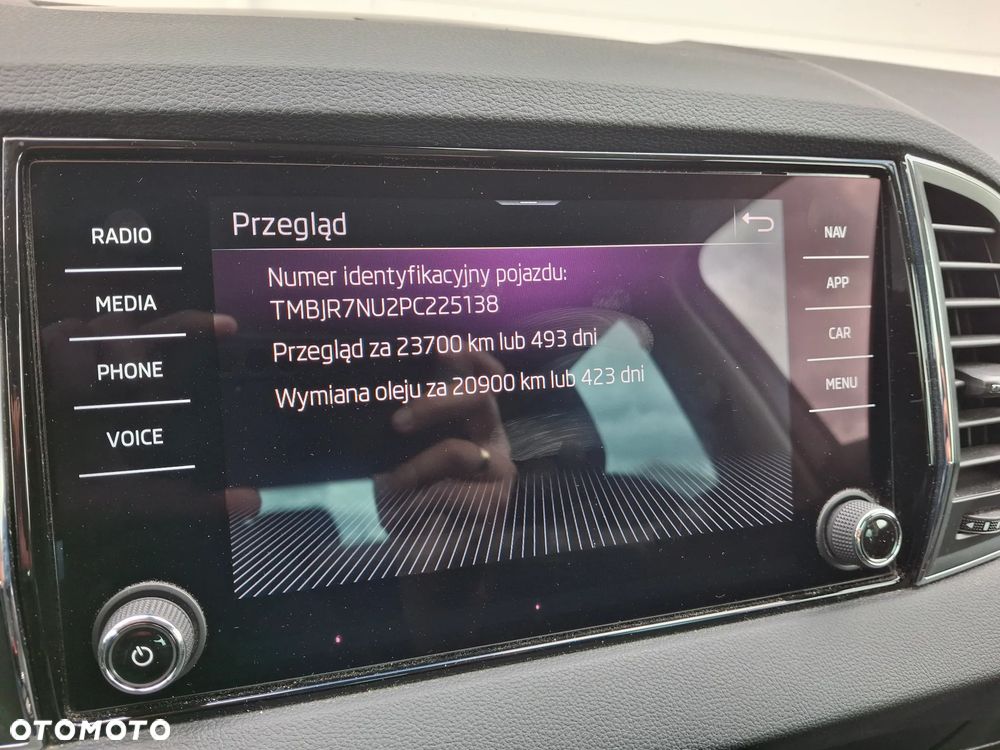 Skoda Karoq 1.5 TSI ACT GPF 4x2 Style - 30
