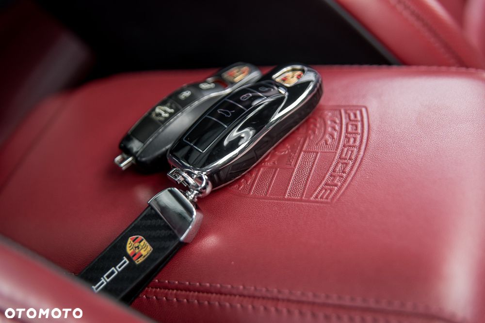 Porsche Macan GTS PDK - 37