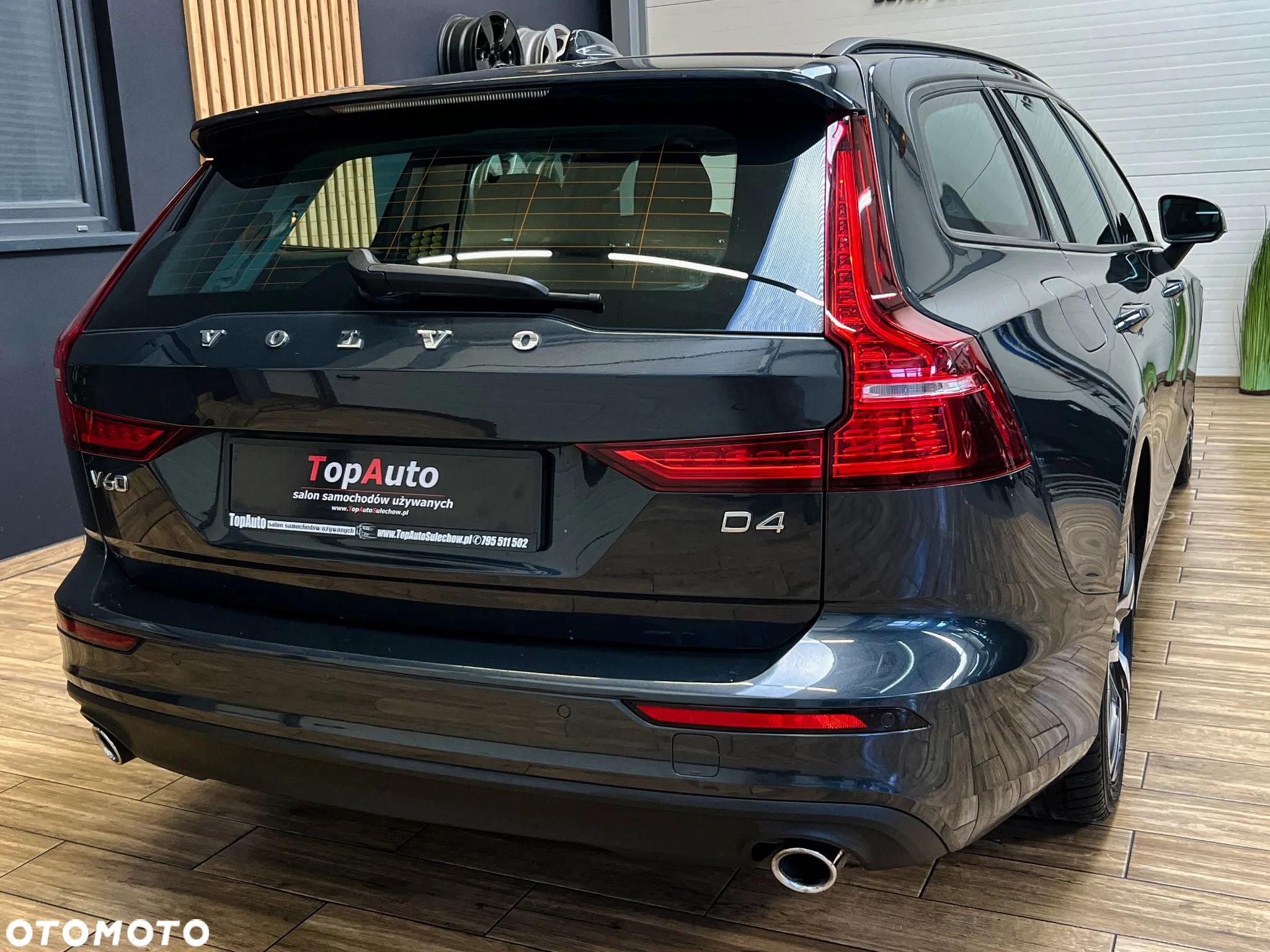 Volvo V60 D4 Momentum - 7
