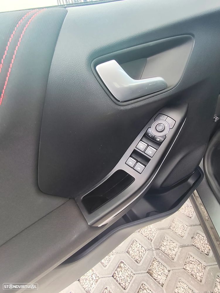 Ford Puma 1.0 EcoBoost Hybrid Aut. ST-LINE DESIGN - 15