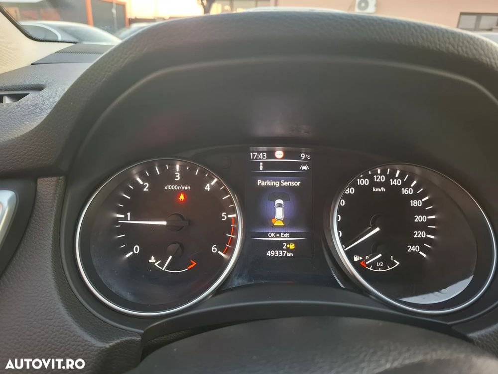Nissan Qashqai 1.5 DCI Start/Stop N-Connecta - 32