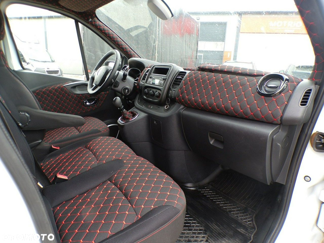Renault Trafic - 6