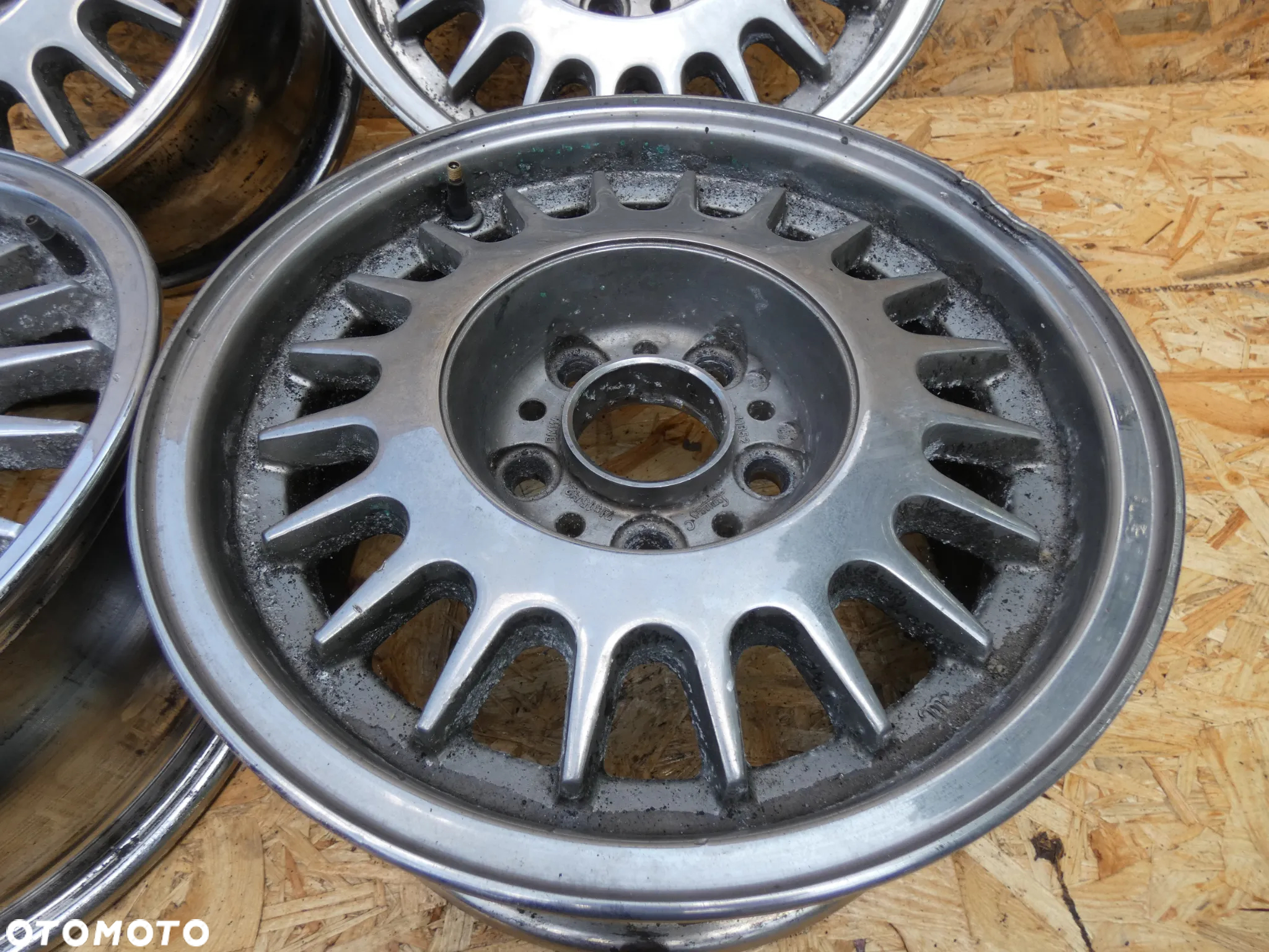BMW E24 E23 FELGI FELGA 15  STYLING 2 DO RENOWACJI - 2