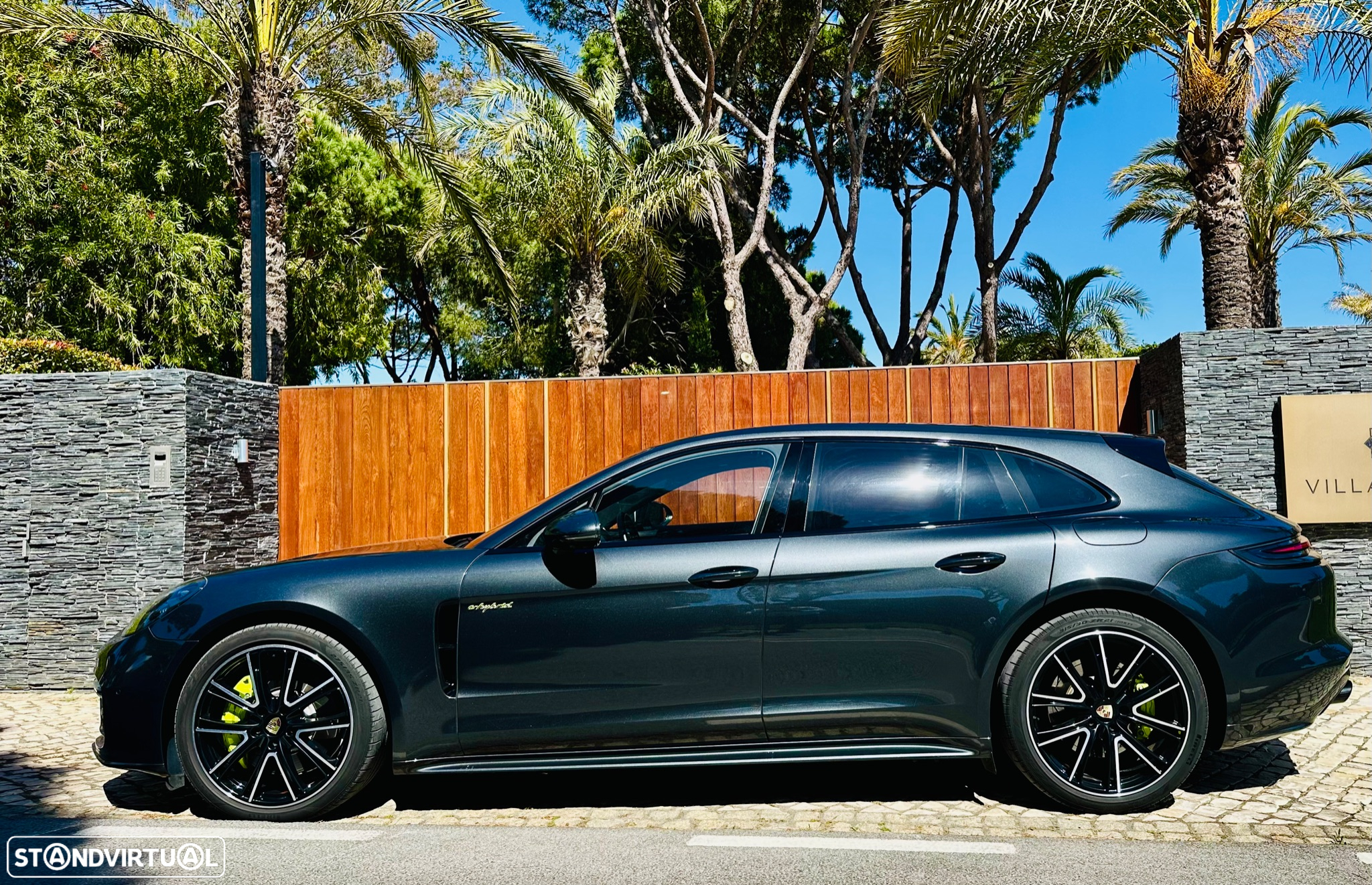 Porsche Panamera Sport Turismo - 19