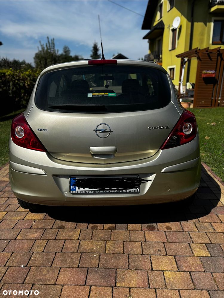 Opel Corsa 1.2 16V Enjoy - 4