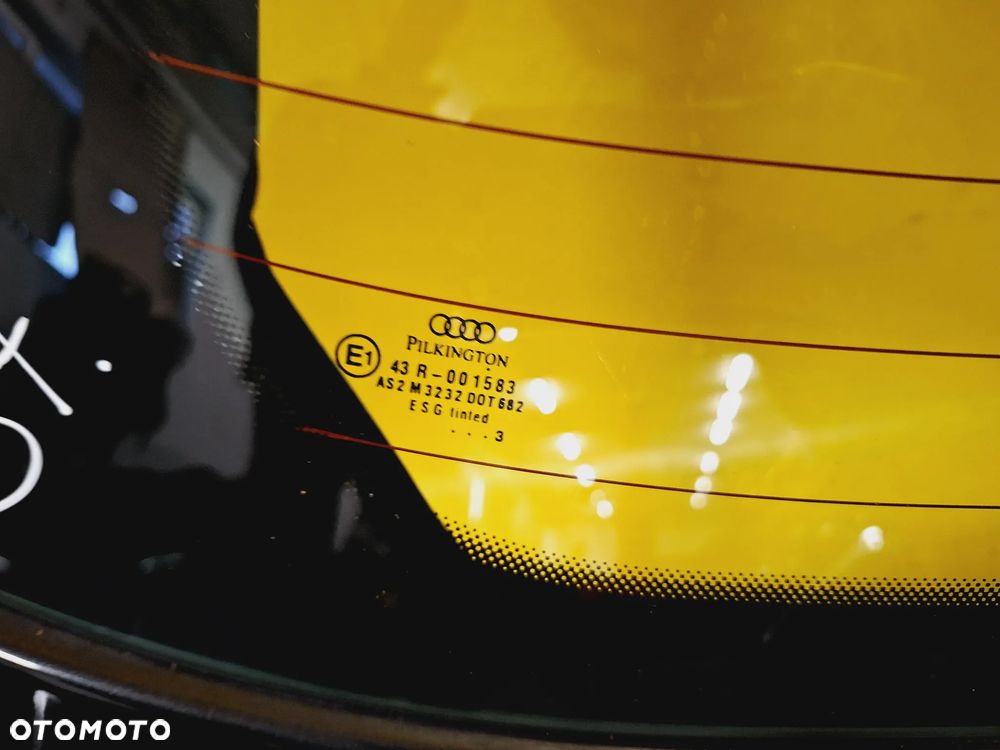 KLAPA TYLNA SZYBA BAGAŻNIKA AUDI A3 8L LAK: LY9B NR37 - 5