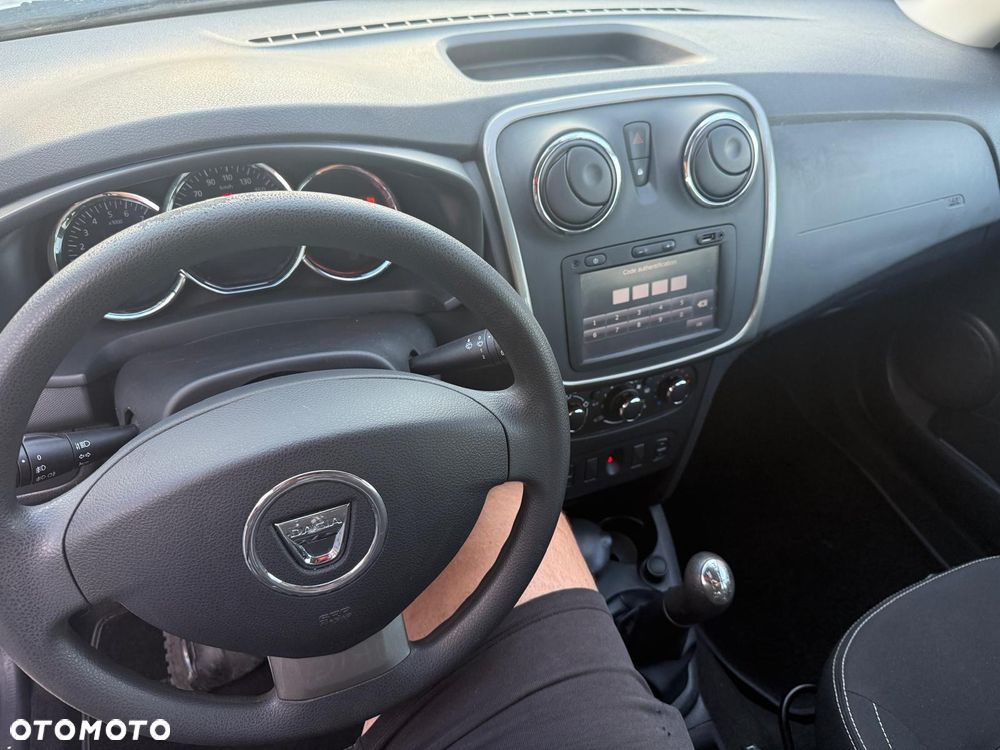 Dacia Logan TCe 90 Prestige - 16