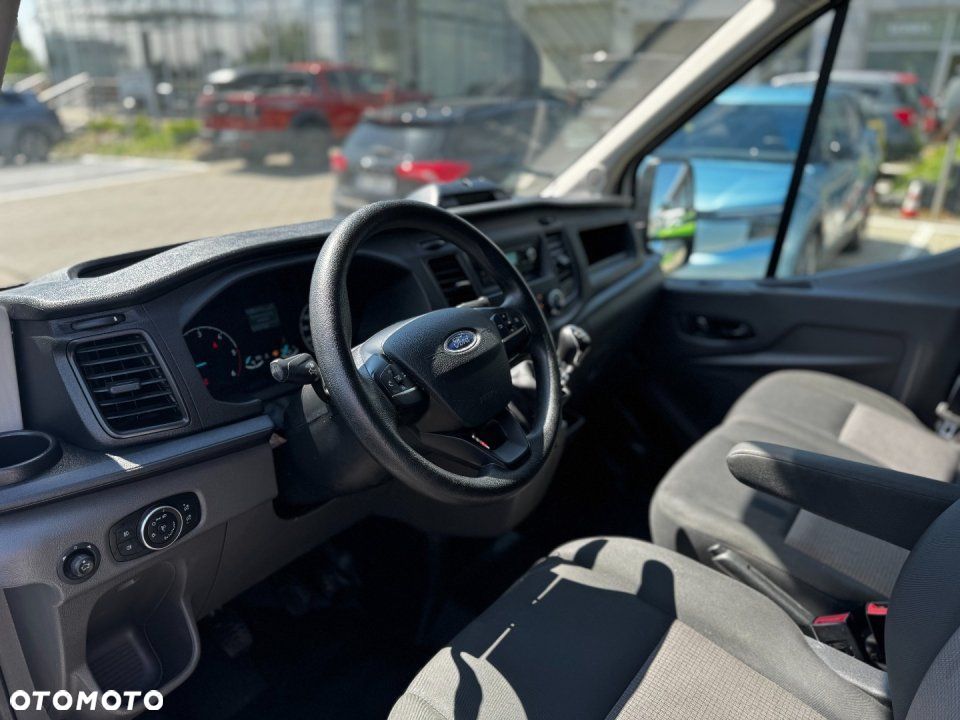 Ford Nowy Transit - 10