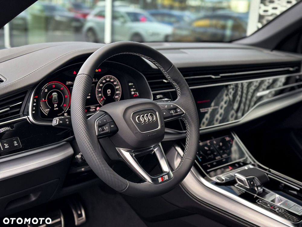 Audi Q8 - 20
