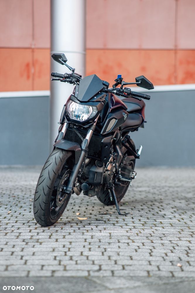 Yamaha MT - 2