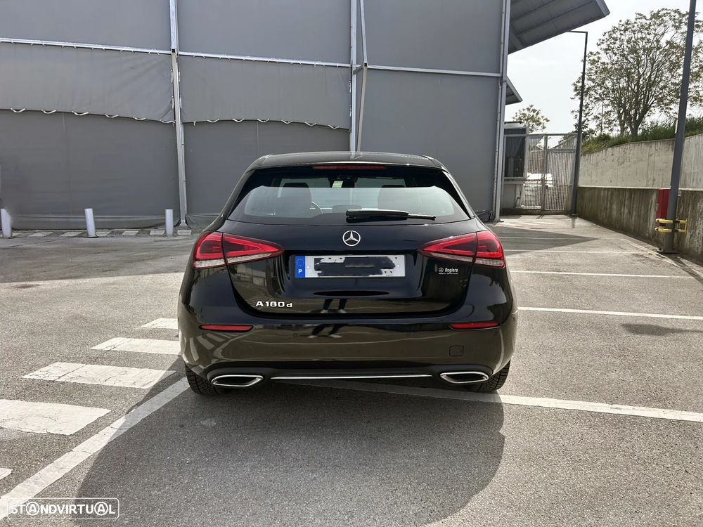Mercedes-Benz A 180 d Business Solutions Grande Frota - 11