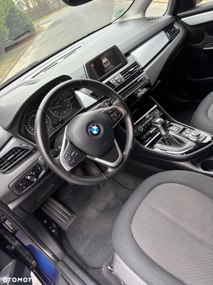 BMW Seria 2 218d Sport-Aut Advantage - 13