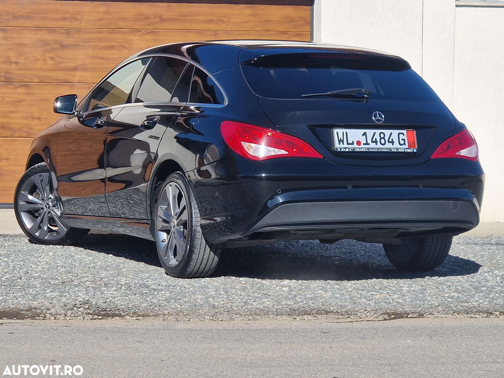 Mercedes-Benz CLA Shooting Brake 200 d 7G-DCT Peak Edition - 14