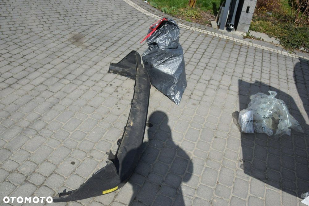 Ford Tourneo Connect Grand - 28