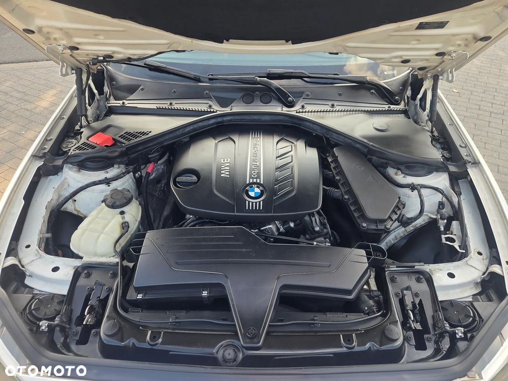 BMW Seria 1 116d DPF Edition Sport - 38