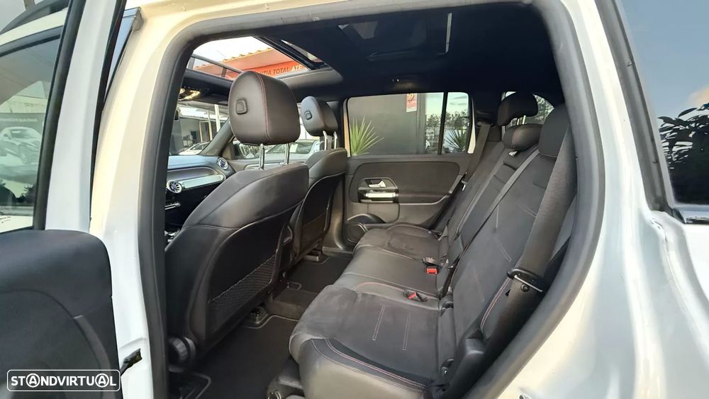 Mercedes-Benz EQB 300 4Matic Progressive - 24