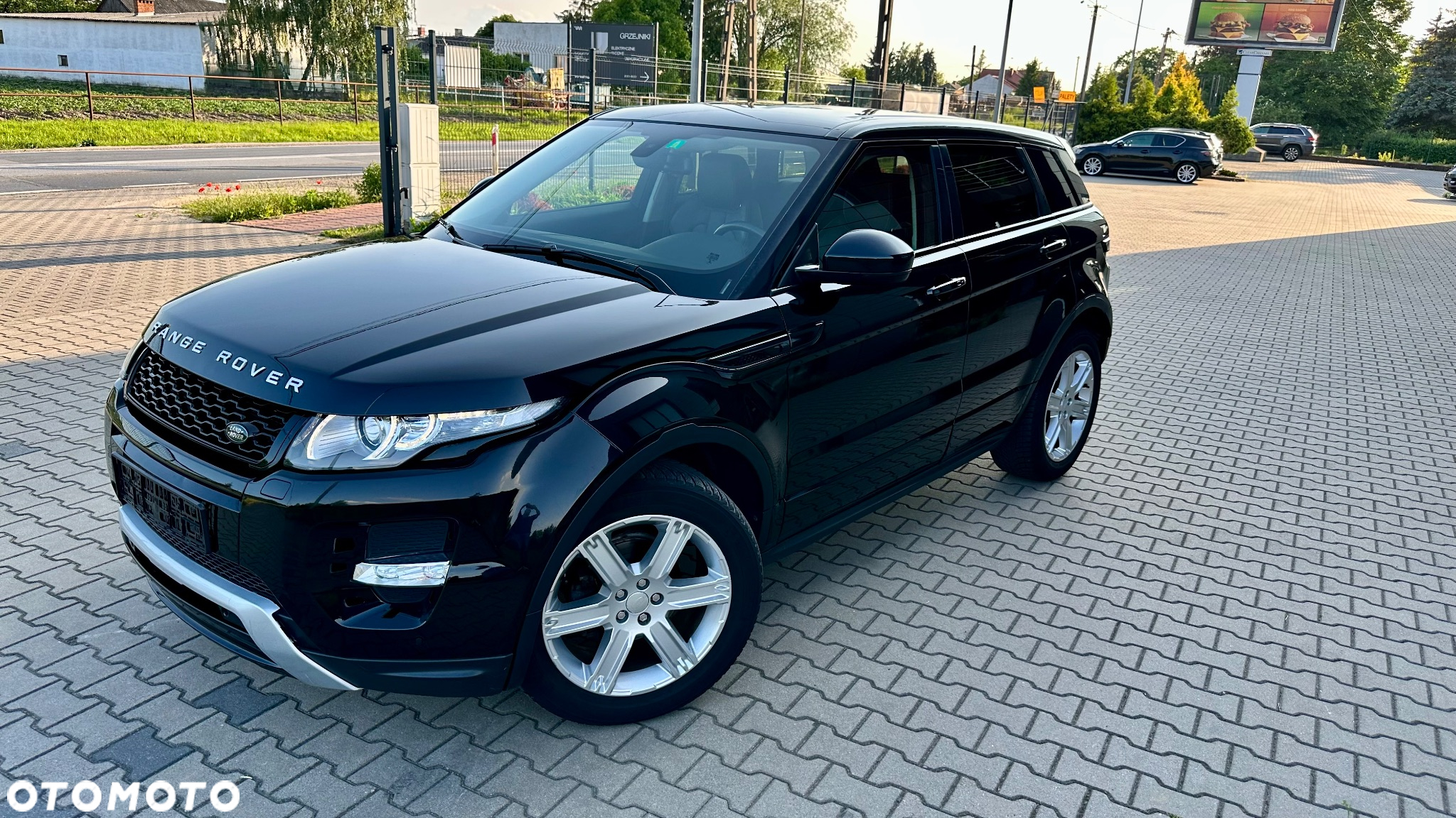 Land Rover Range Rover Evoque SD4 Black Dynamic - 9