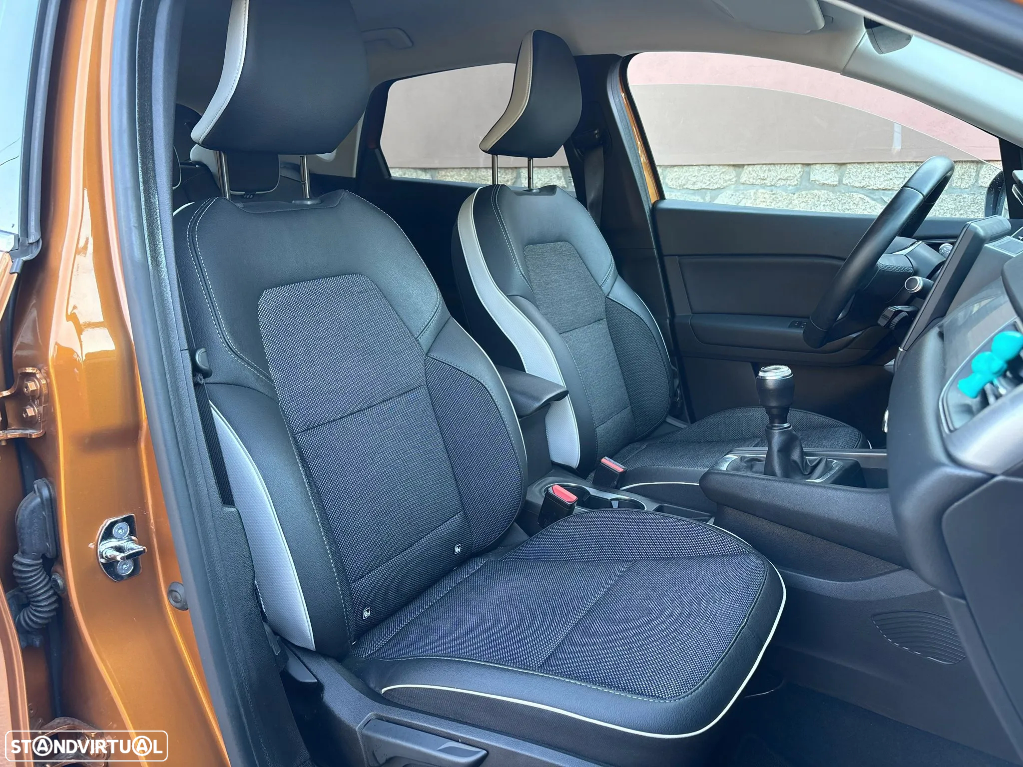 Renault Captur 1.0 TCe Exclusive Bi-Fuel - 7