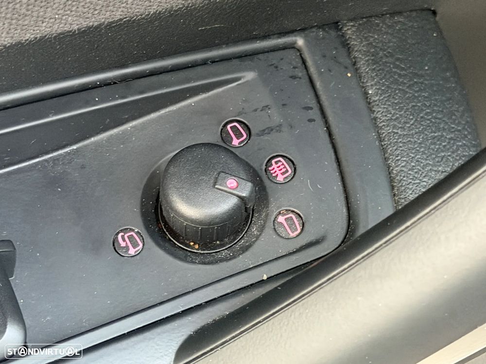 Audi A1 Sportback 1.6 TDI S tronic Ambition - 21