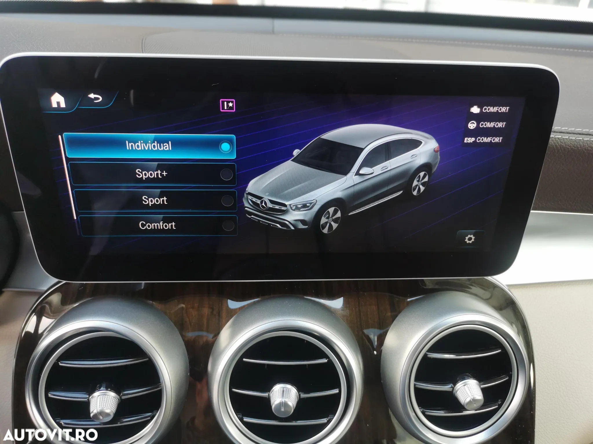Mercedes-Benz GLC 300 4MATIC - 27