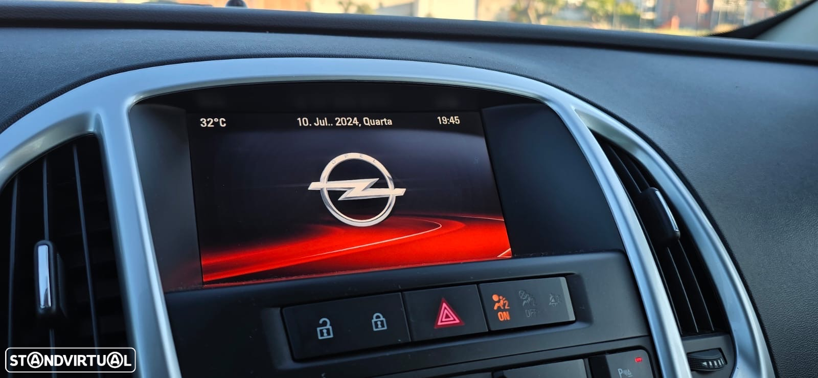 Opel Astra GTC 2.0 CDTi S/S - 10