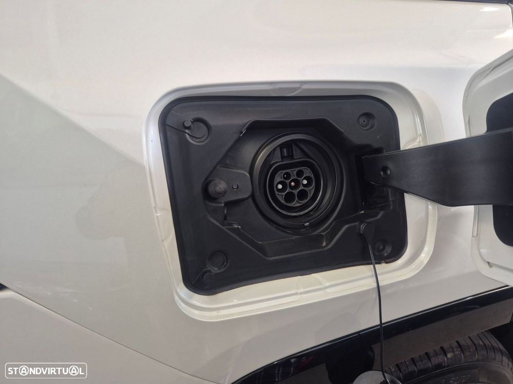 Toyota RAV4 2.5 HDF Plug-in Square Co.AWD-i - 28