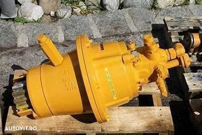 Reductor de rotire Liebherr R902 - piese de schimb Liebherr - 1