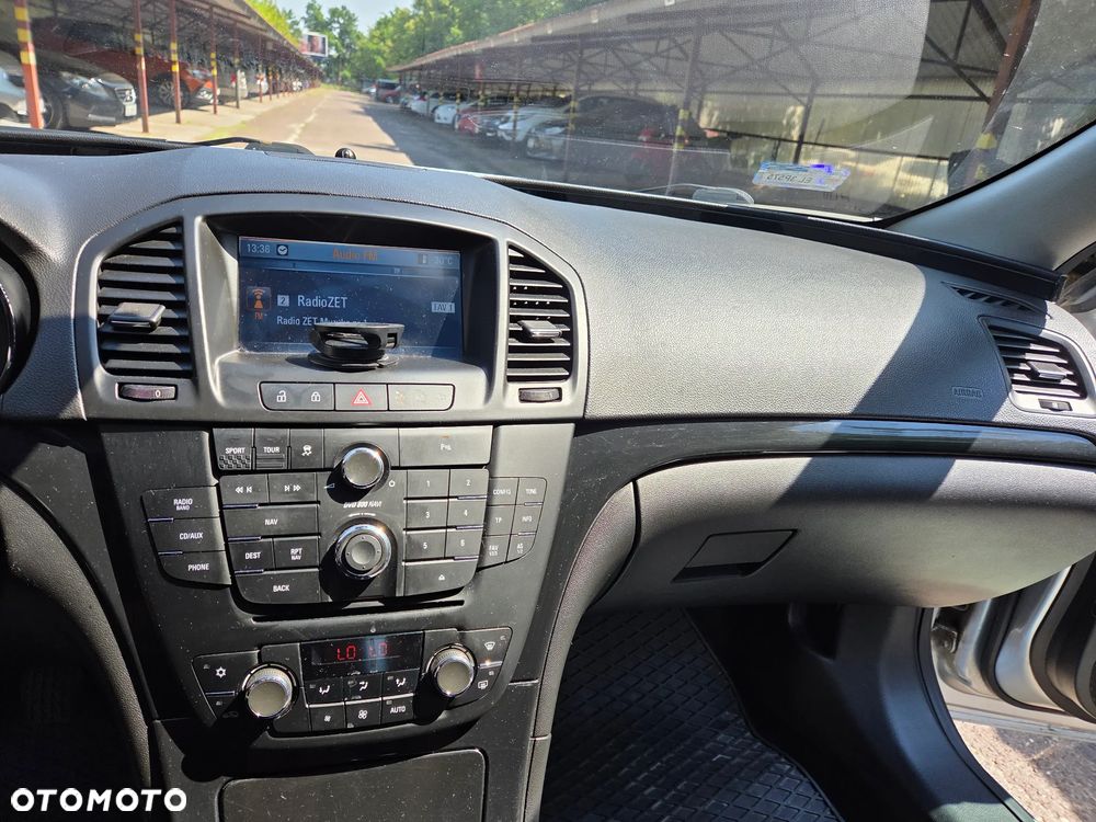 Opel Insignia 2.0 T Cosmo 4x4 - 9