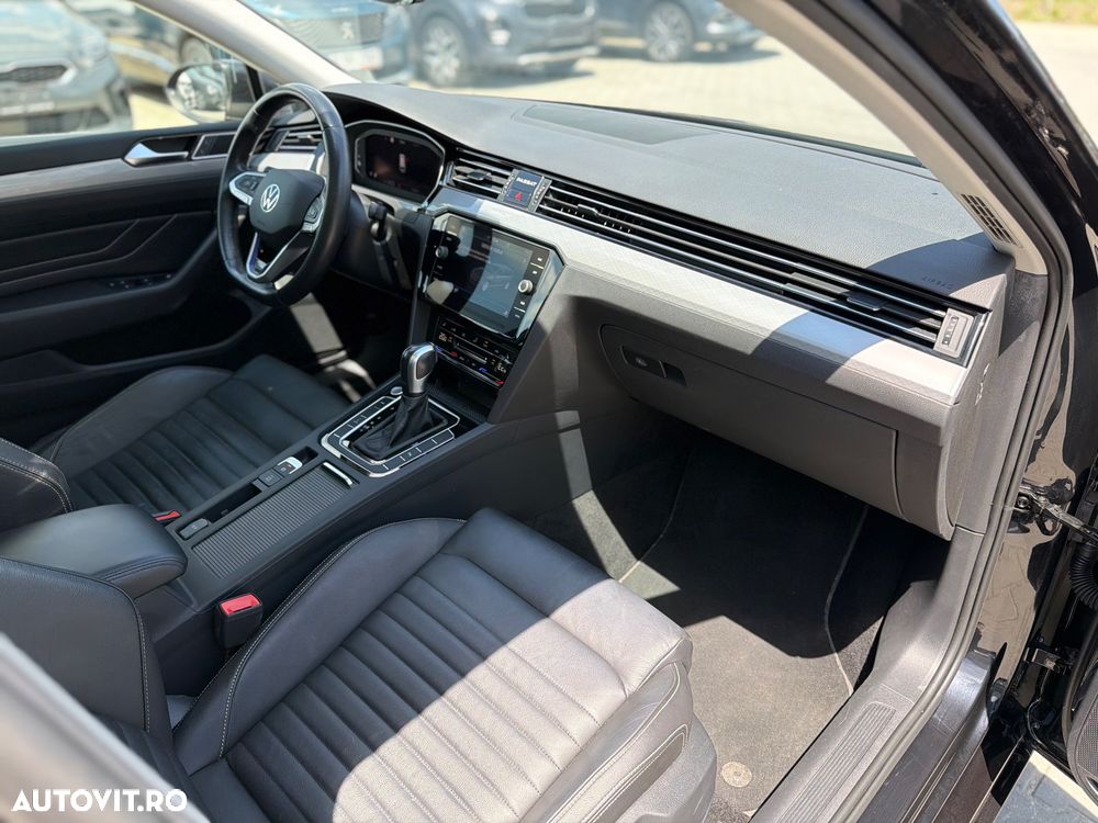 Volkswagen Passat - 8